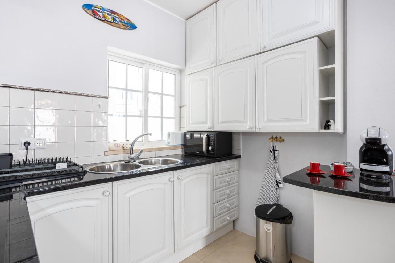 Newly Renovated 2 Bedroom Townhouse - Close To Salema Beach Bagian luar foto